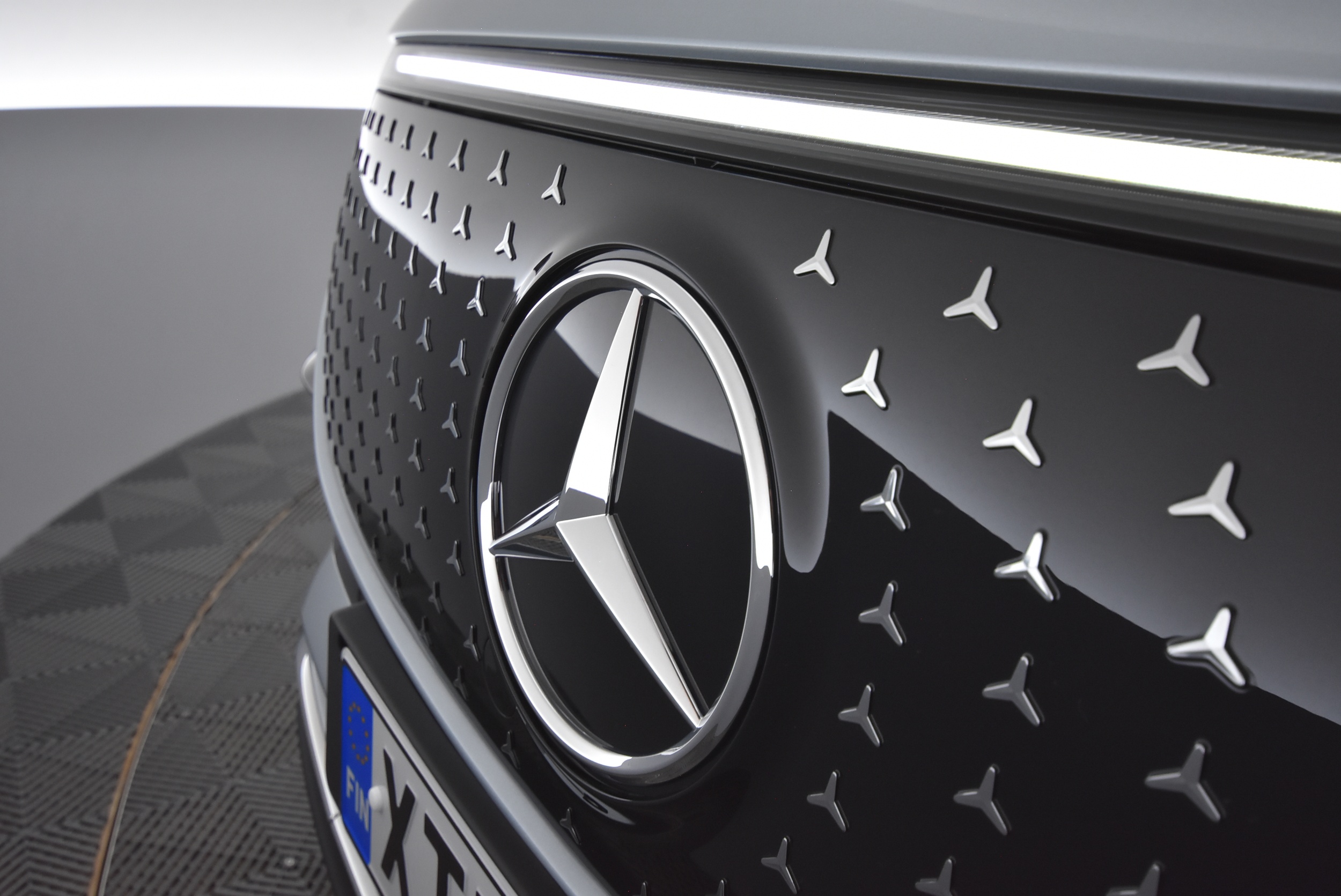 Mercedes-Benz EQA 2025