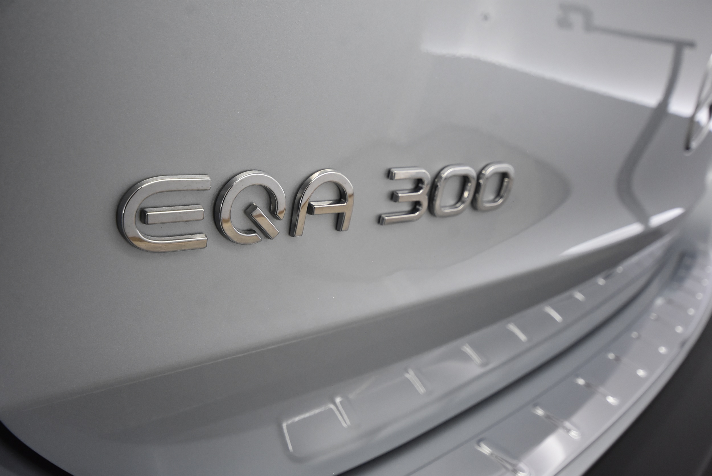 Mercedes-Benz EQA 2025