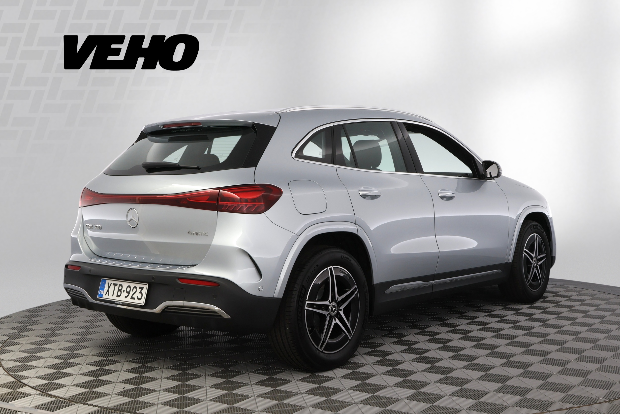 Mercedes-Benz EQA 2025