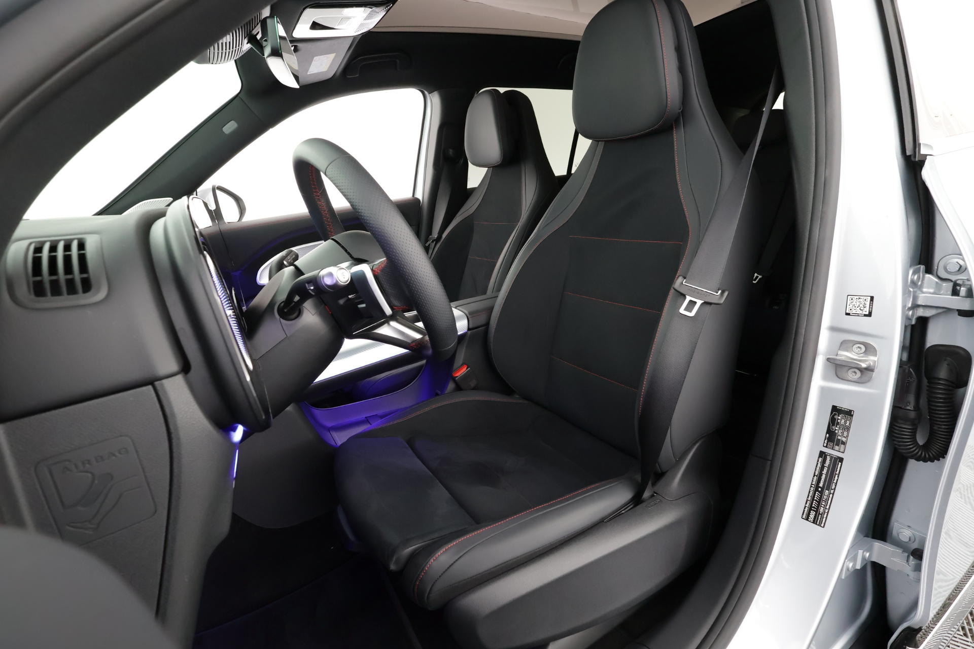 Mercedes-Benz GLB 2026