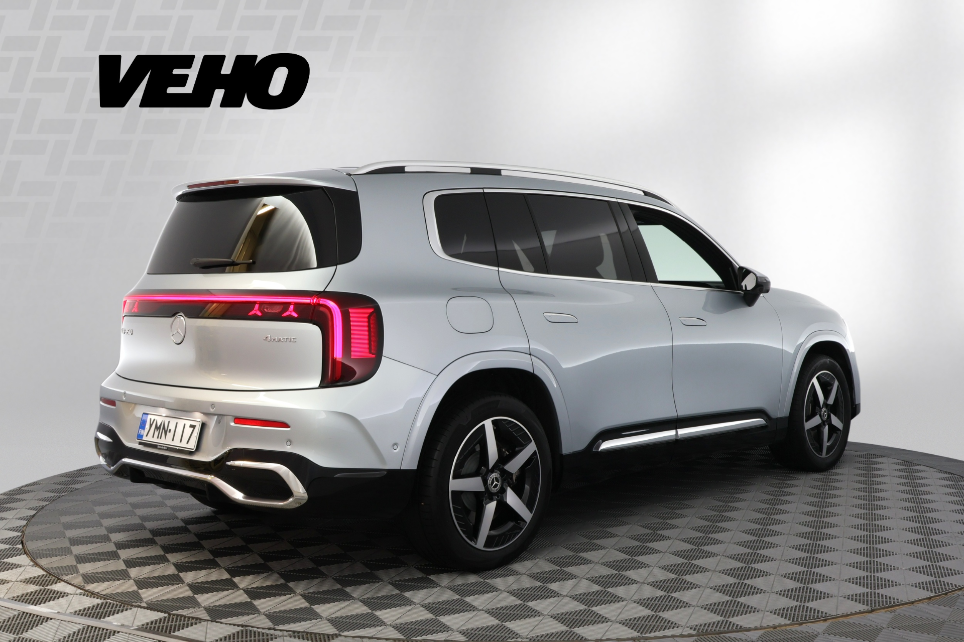 Mercedes-Benz GLB 2026