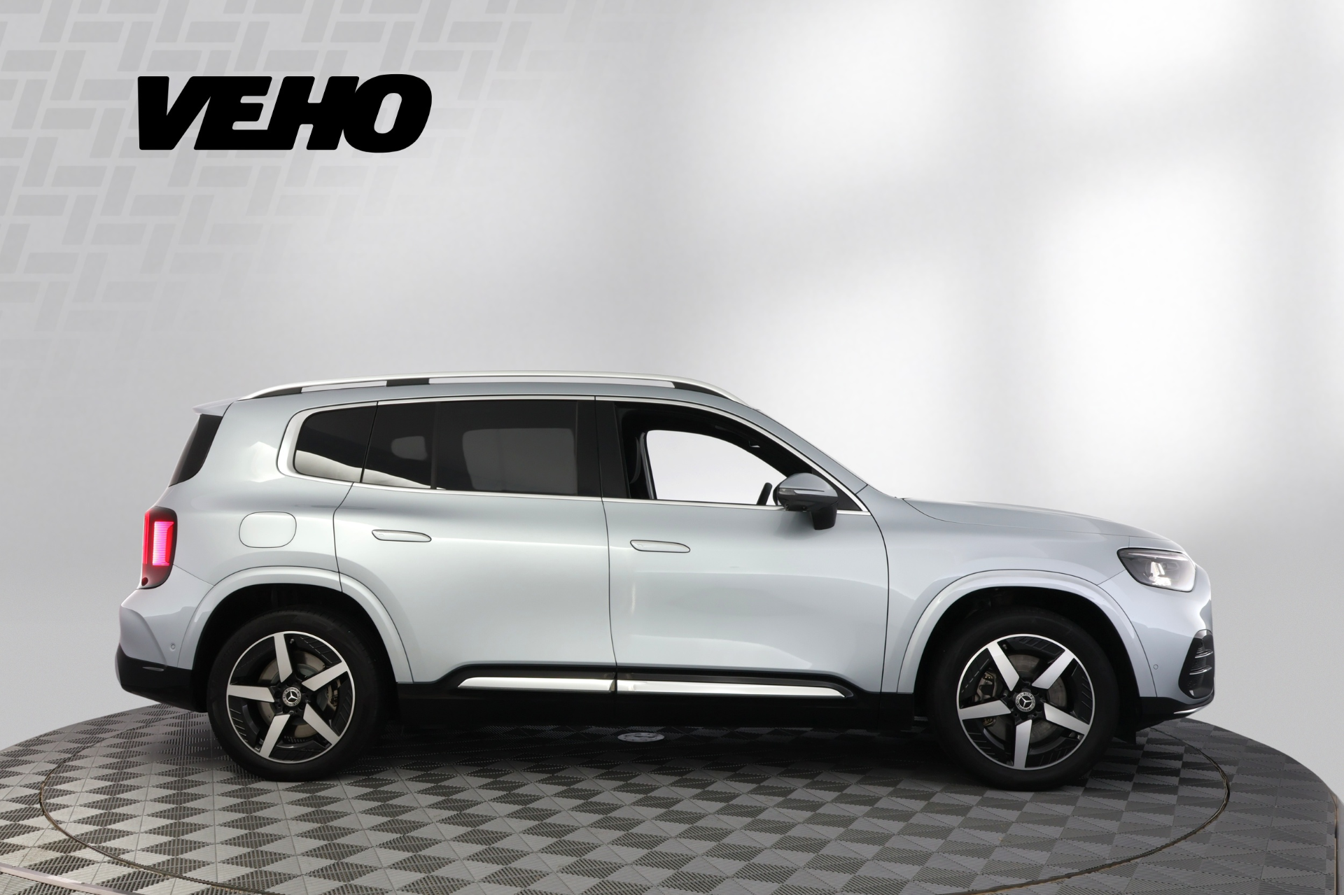 Mercedes-Benz GLB 2026
