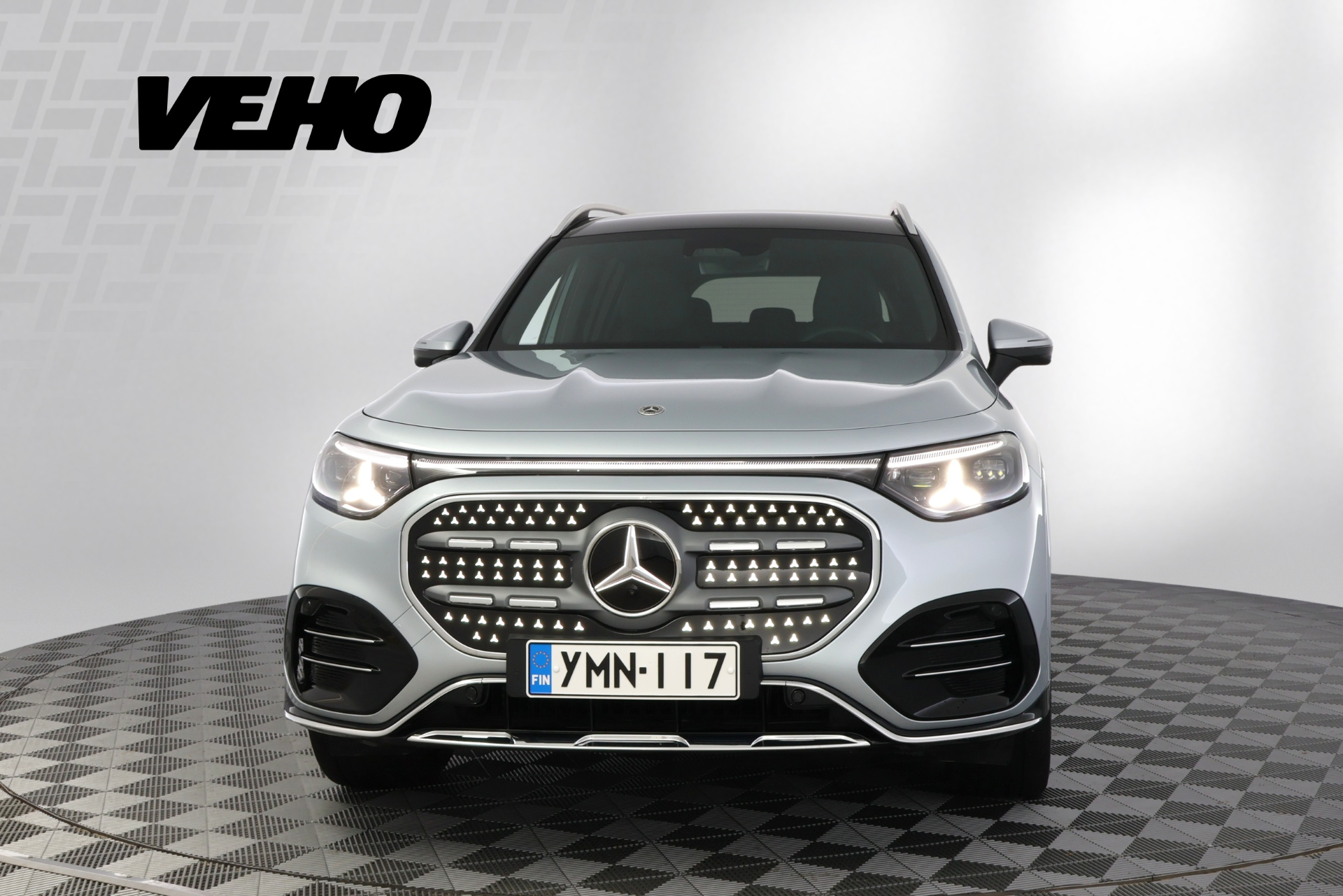 Mercedes-Benz GLB 2026