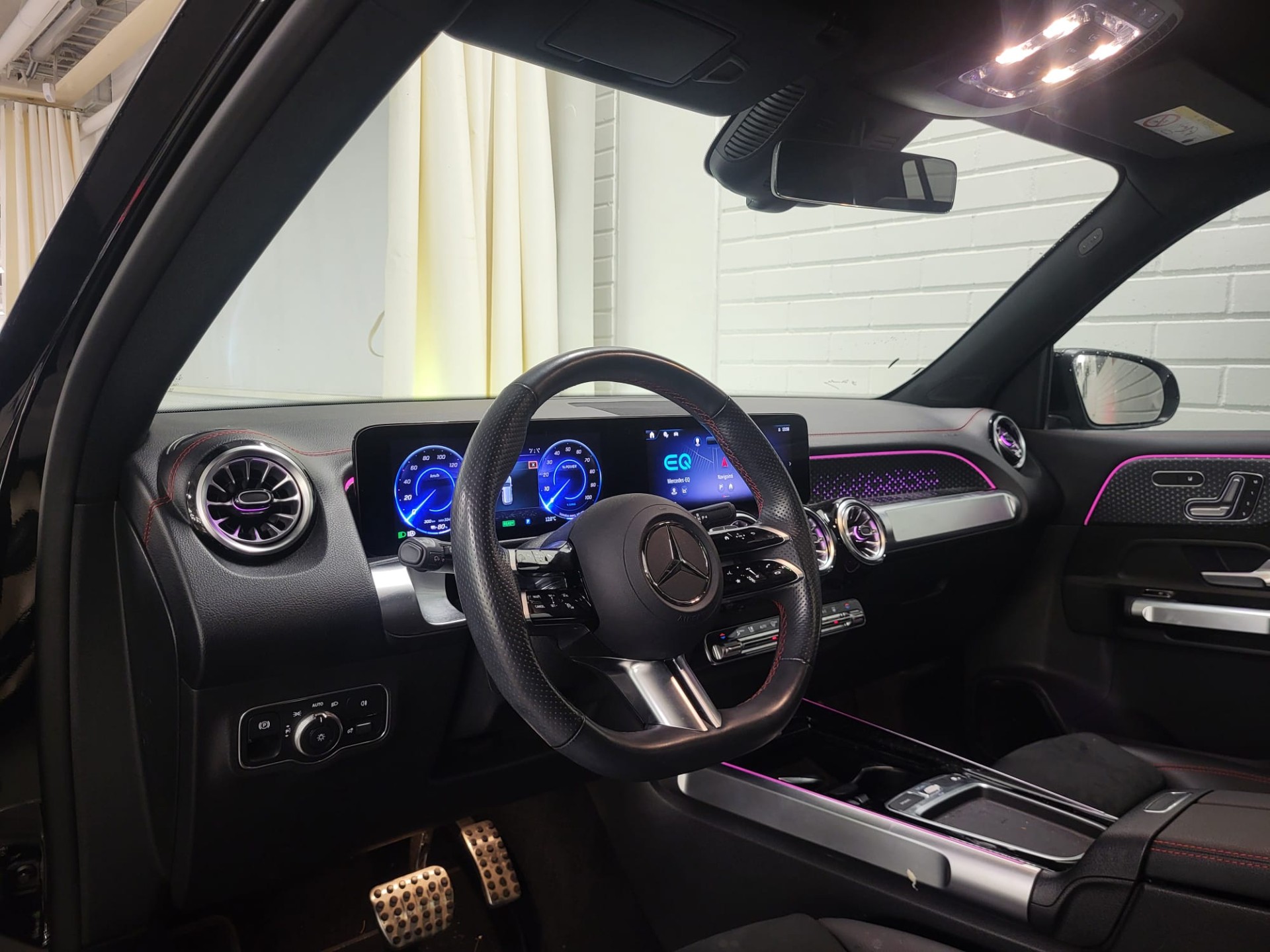 Mercedes-Benz EQB 2024