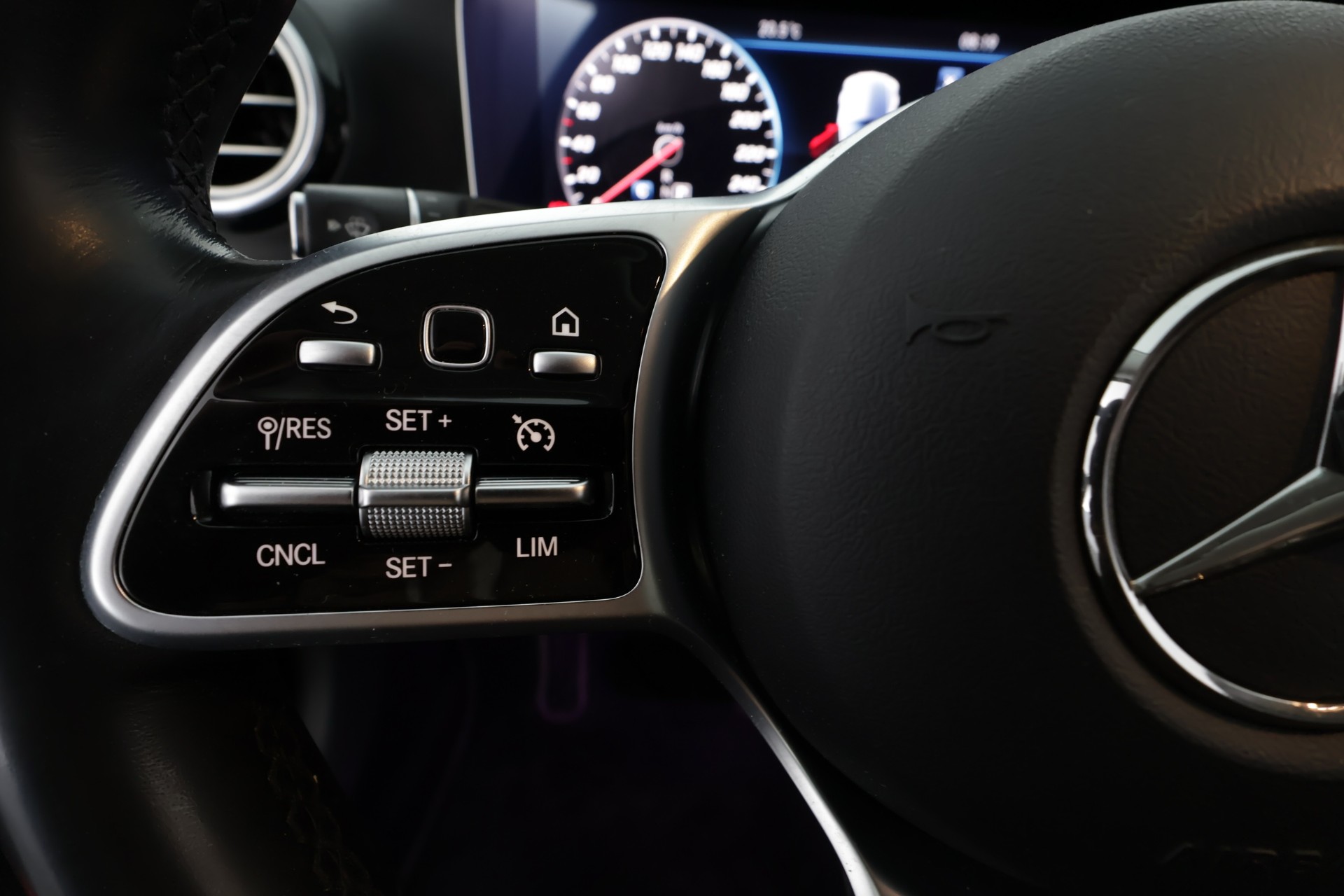 Mercedes-Benz E 2020