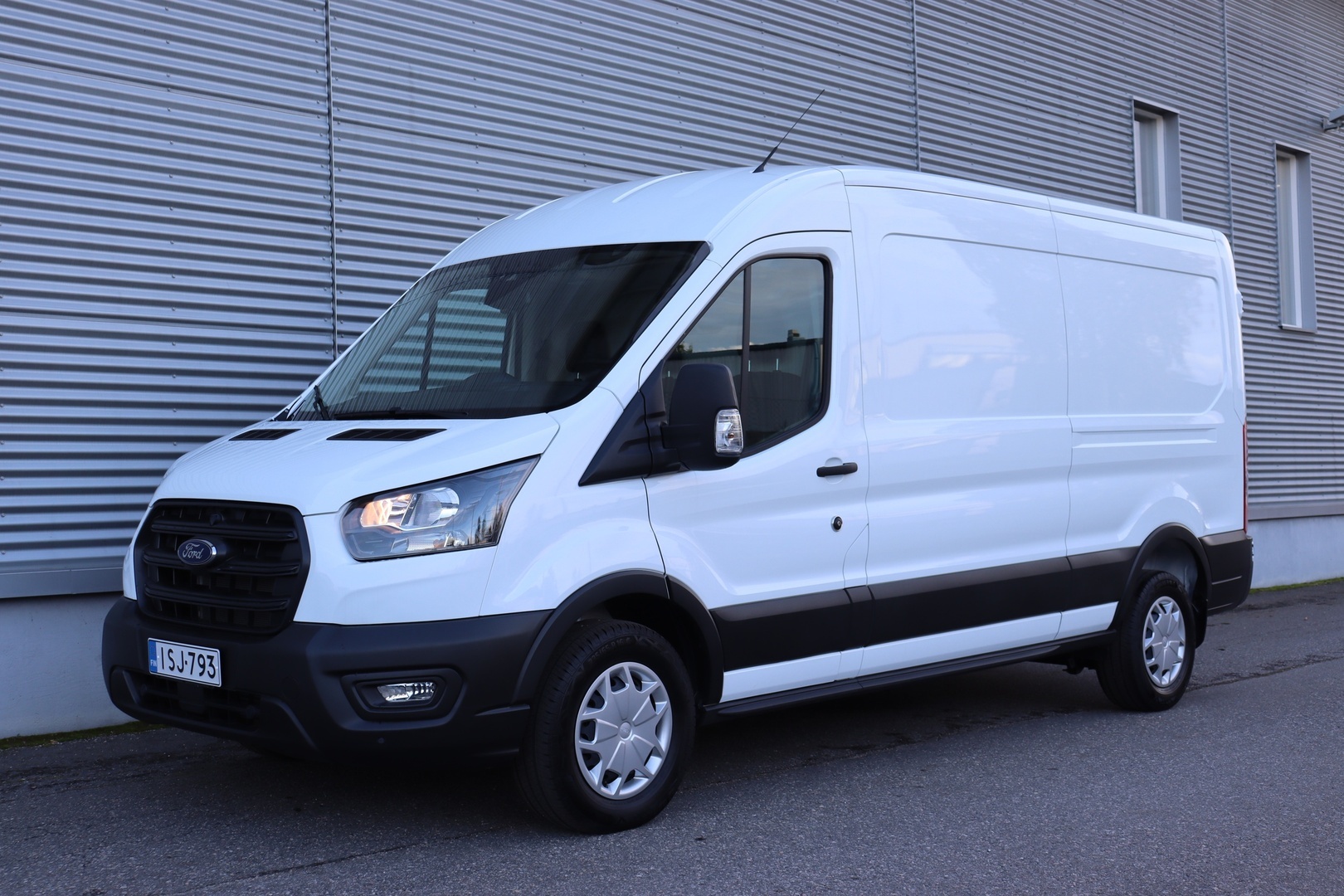 FORD Transit 2025