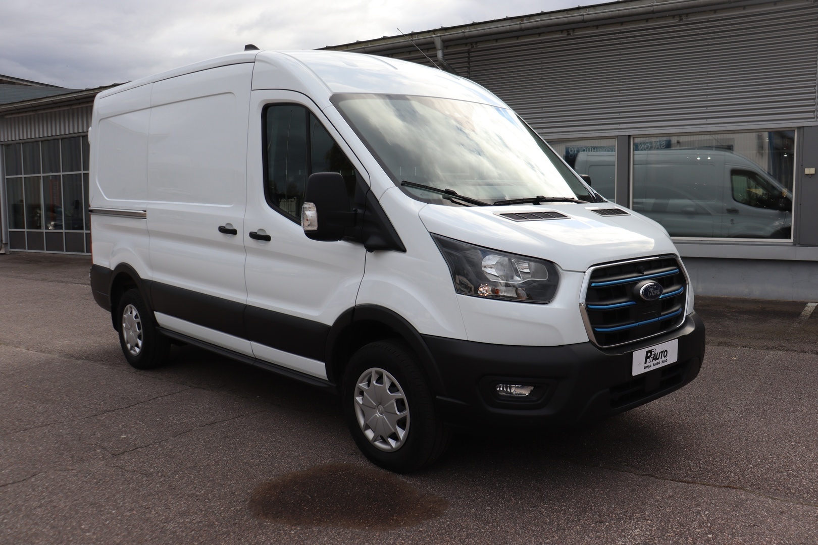 FORD Transit 2023