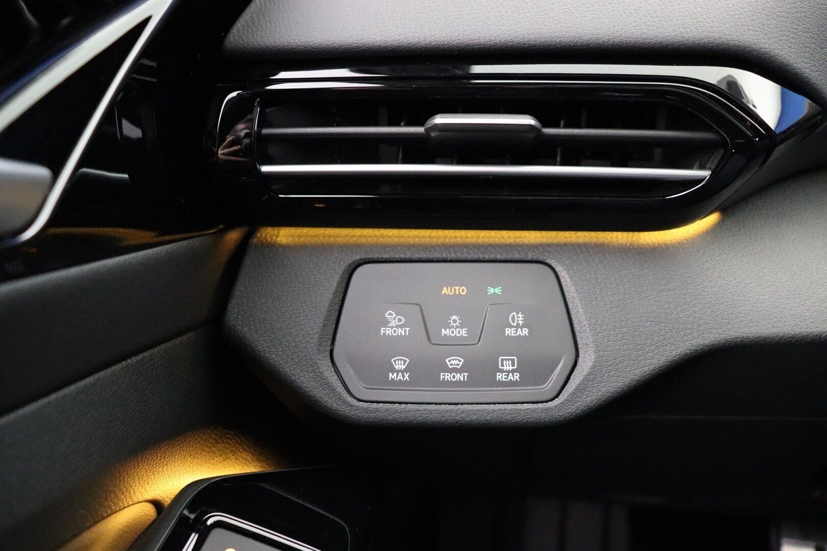 VOLKSWAGEN ID.4 2023