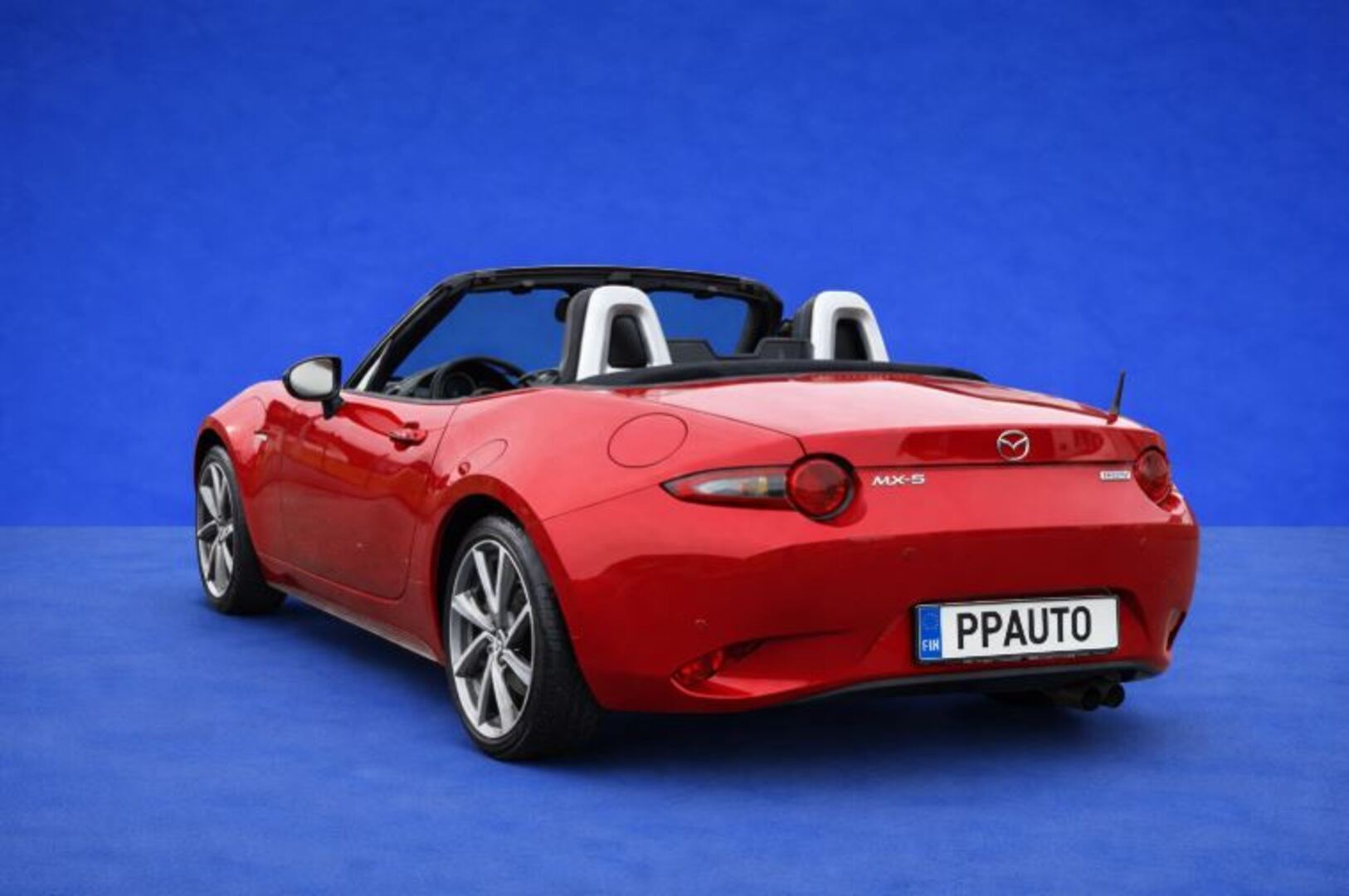 MAZDA MX-5 2016