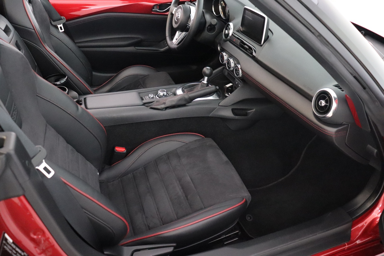 MAZDA MX-5 2016