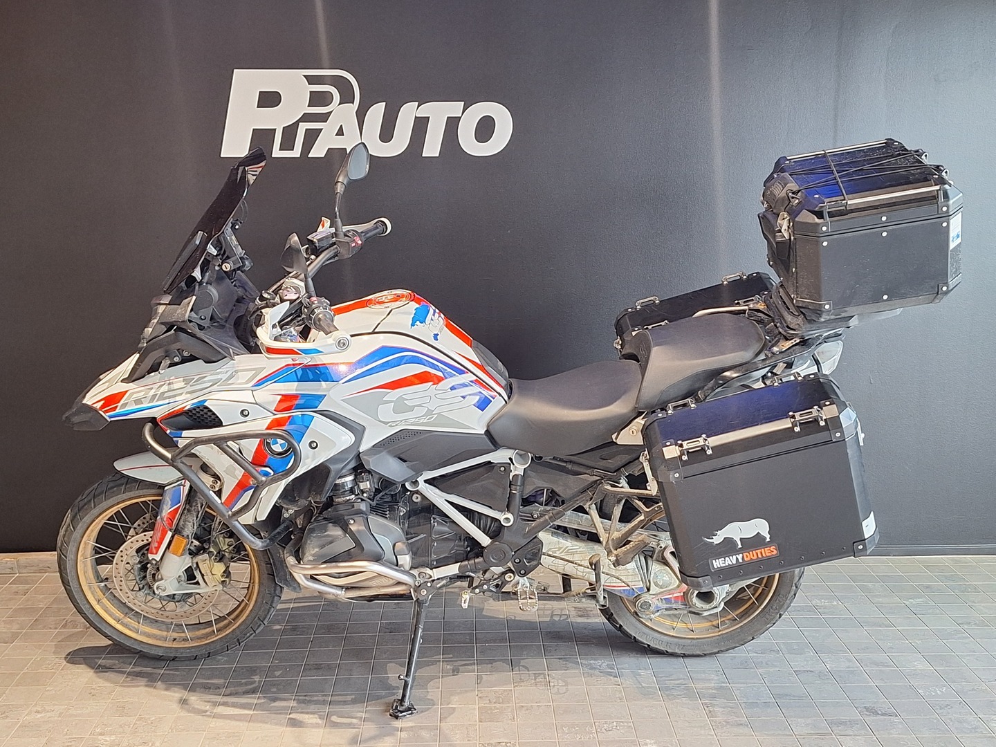 BMW R 2019