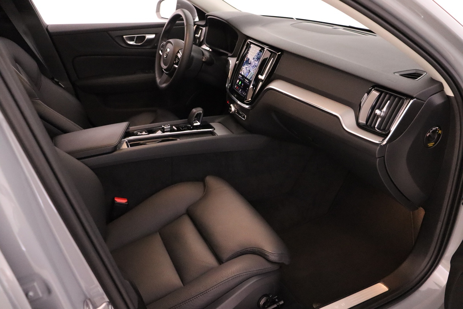 VOLVO V60 Cross Country 2024