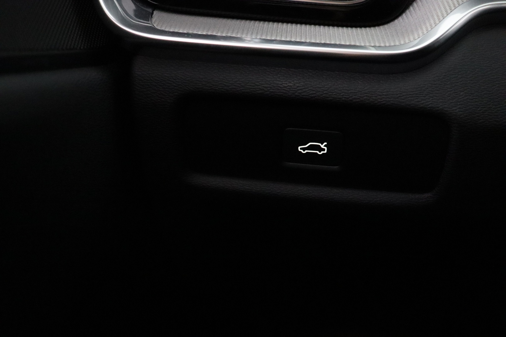 VOLVO V60 Cross Country 2024