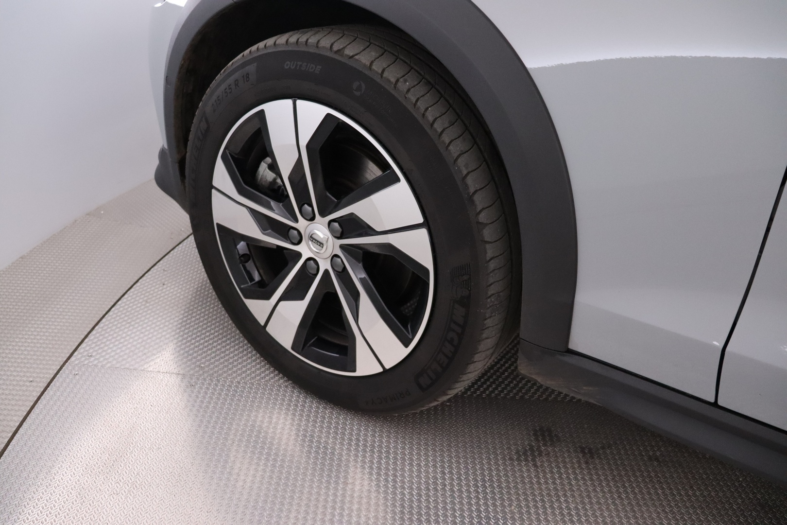 VOLVO V60 Cross Country 2024
