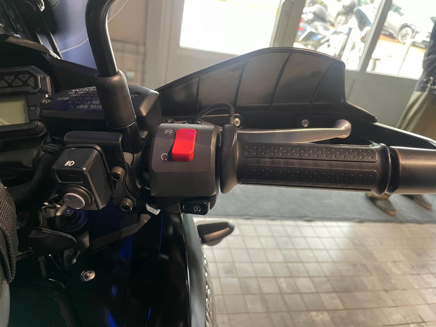KAWASAKI Versys 2015