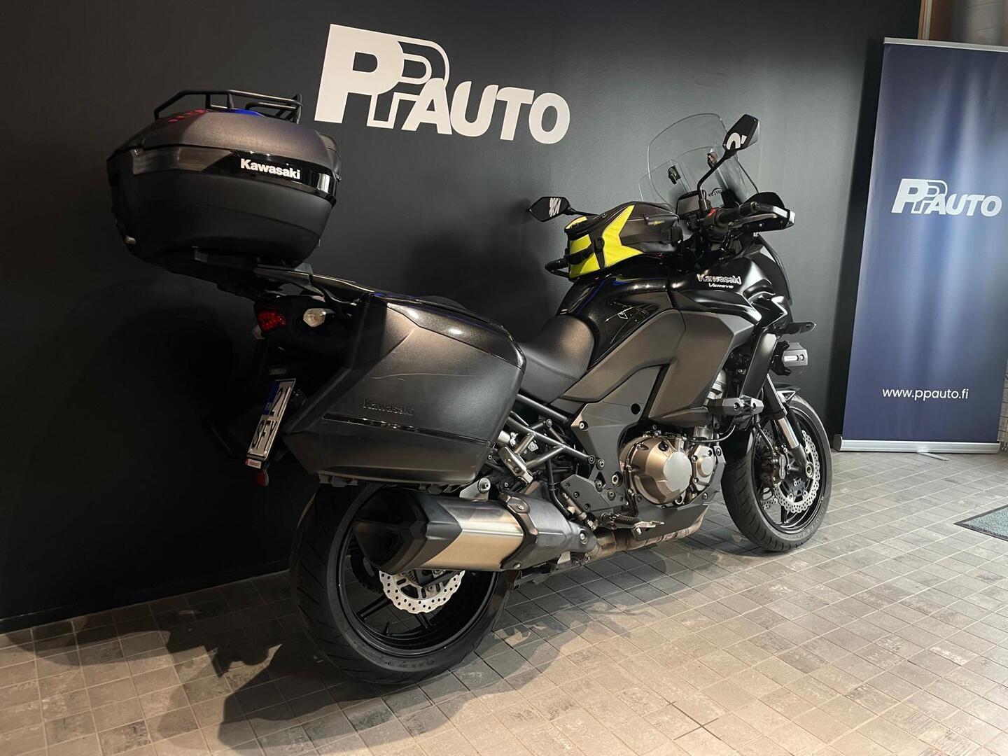 KAWASAKI Versys 2015