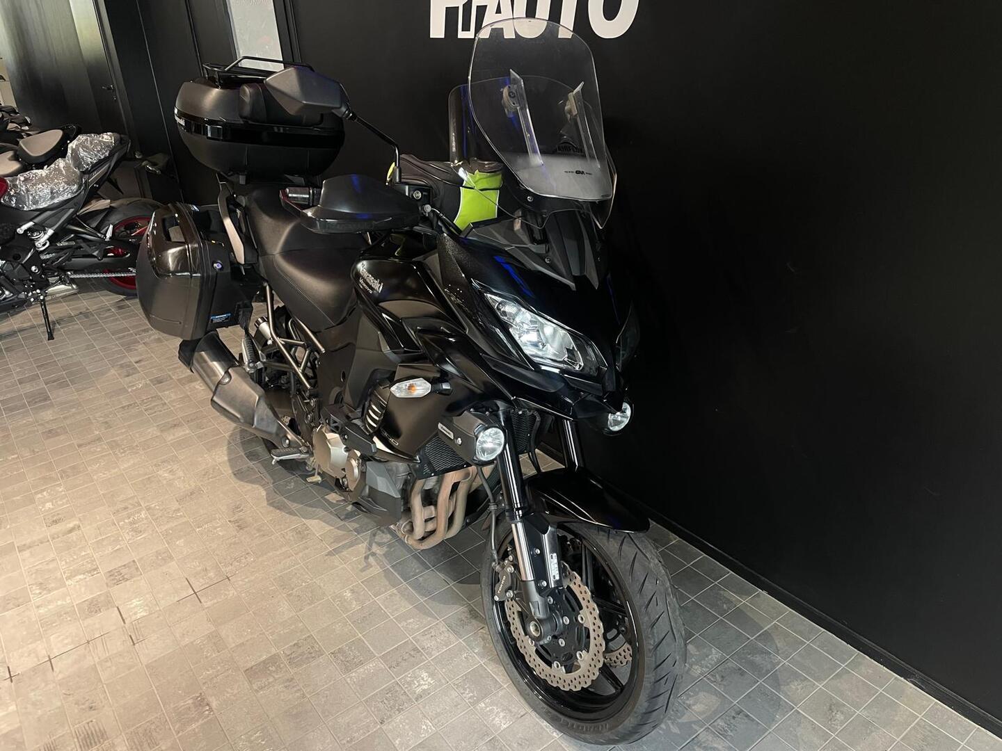 KAWASAKI Versys 2015