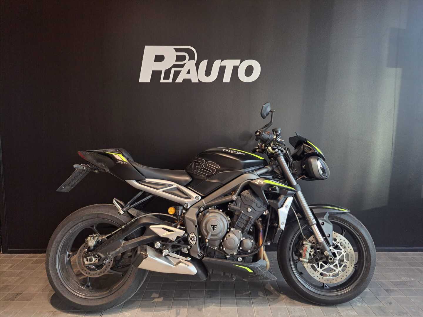 TRIUMPH Street Triple 2021