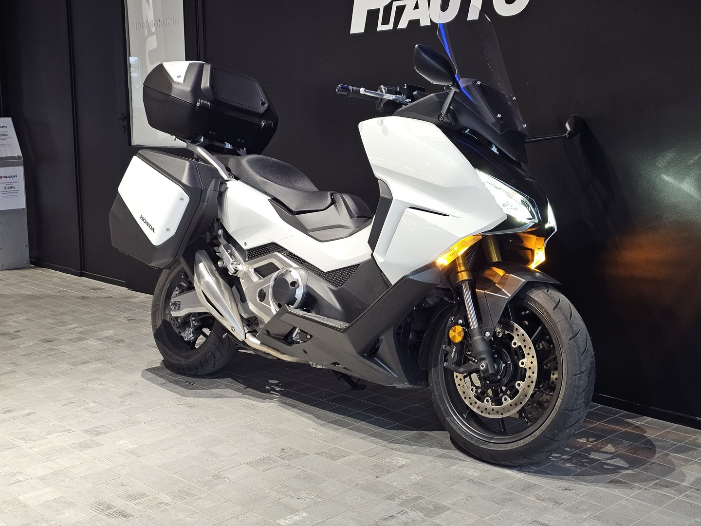 HONDA Forza 2024