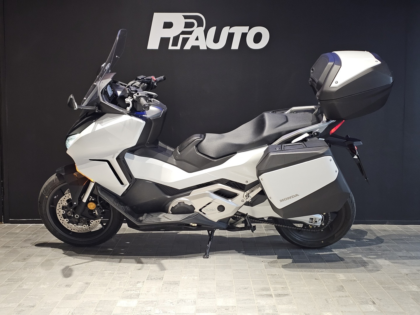 HONDA Forza 2024