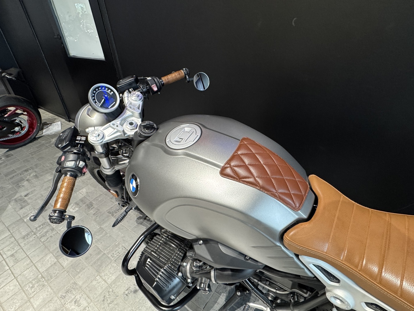 BMW R 2018