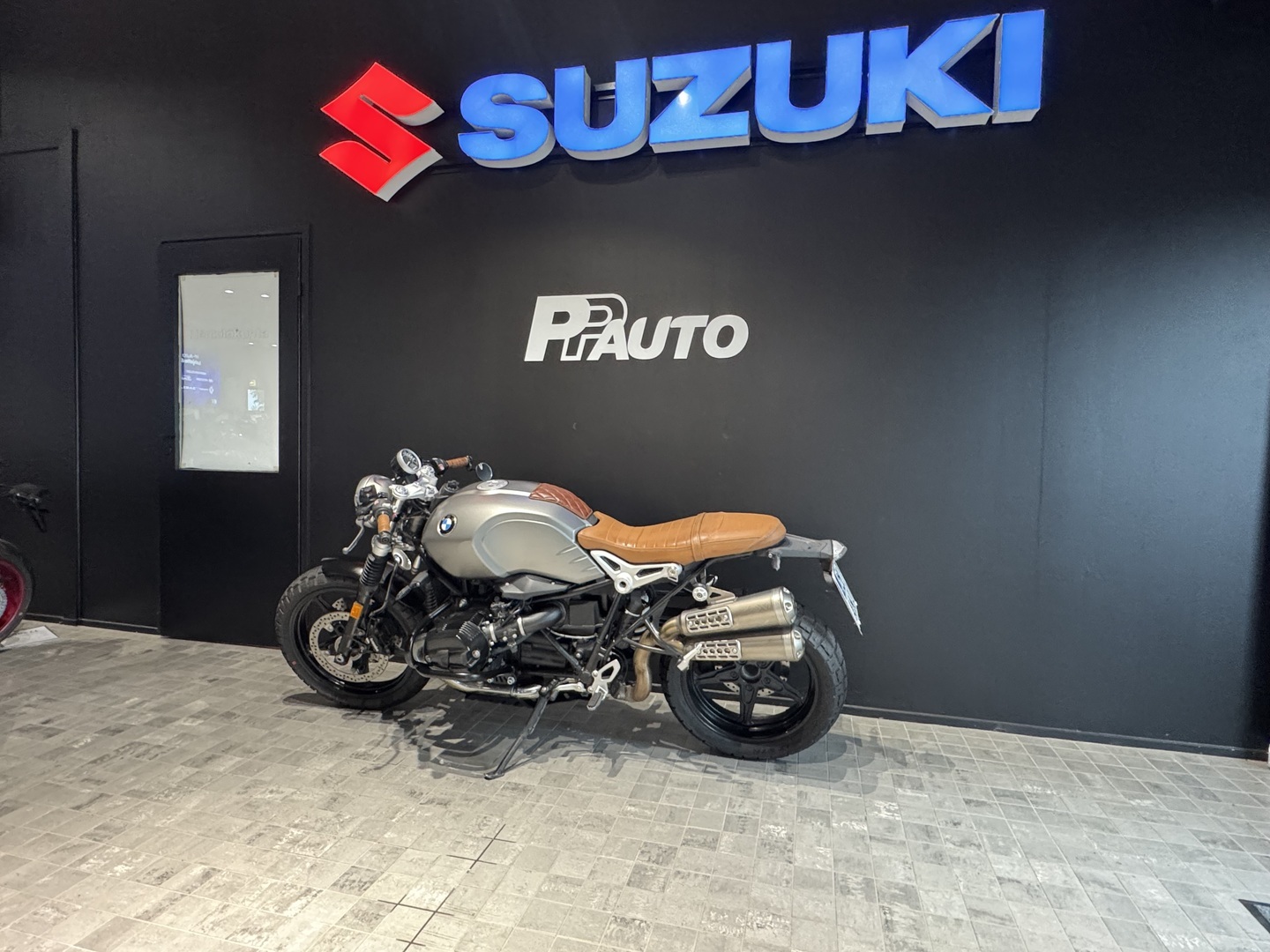 BMW R 2018