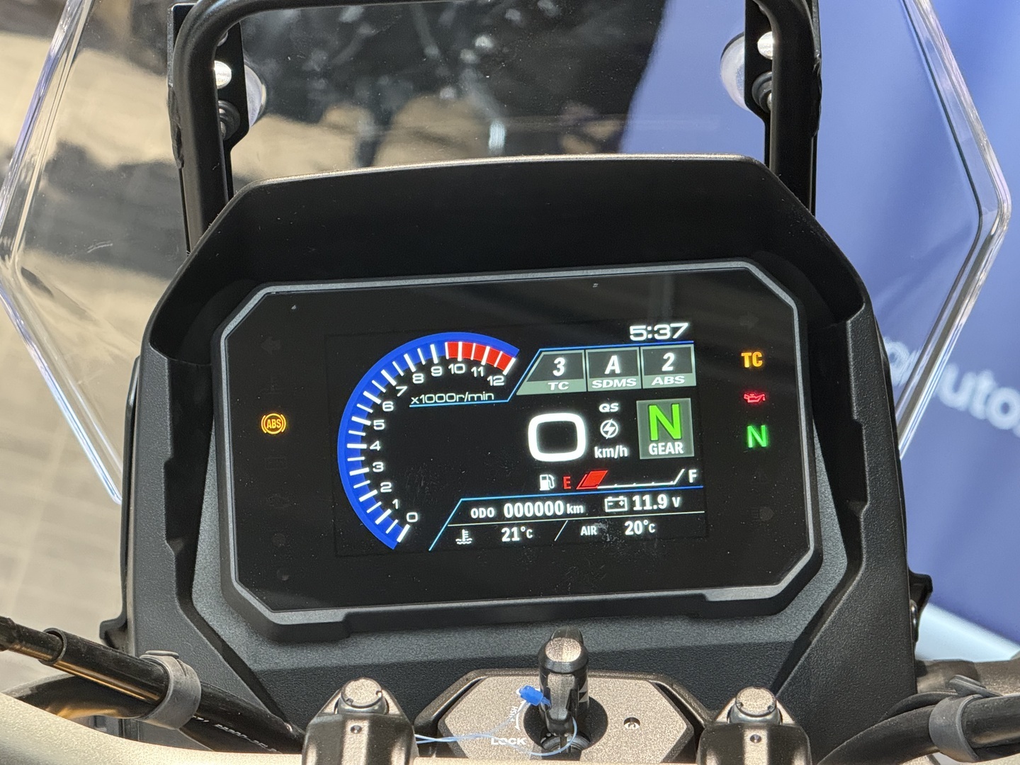 SUZUKI V-STROM 2026