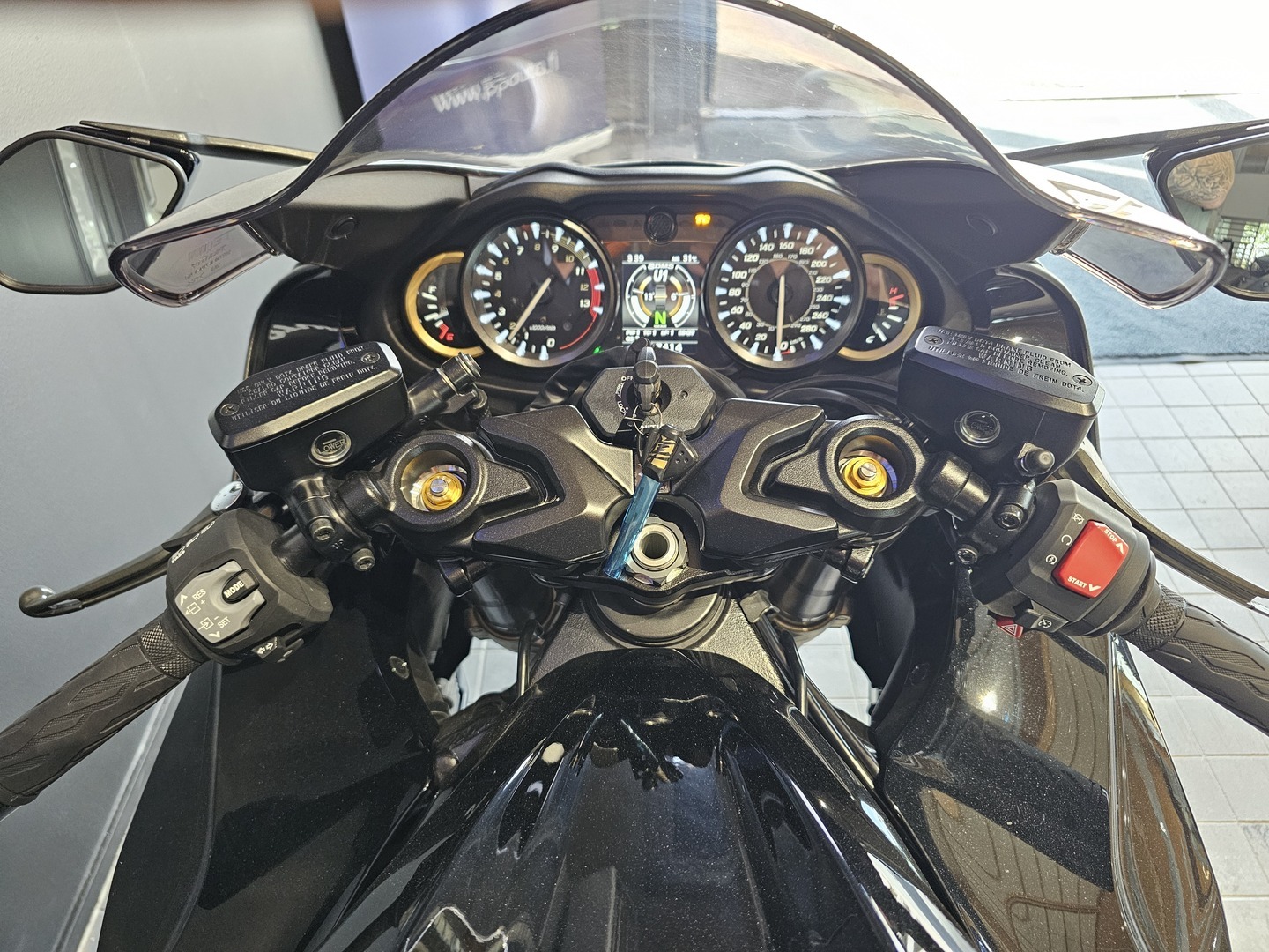 SUZUKI GSX 2023