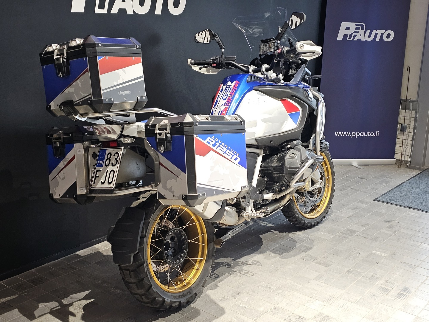 BMW R 2020