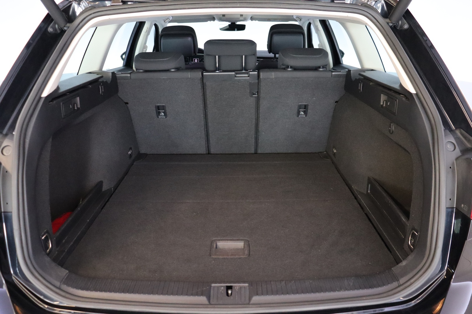VOLKSWAGEN Passat 2019