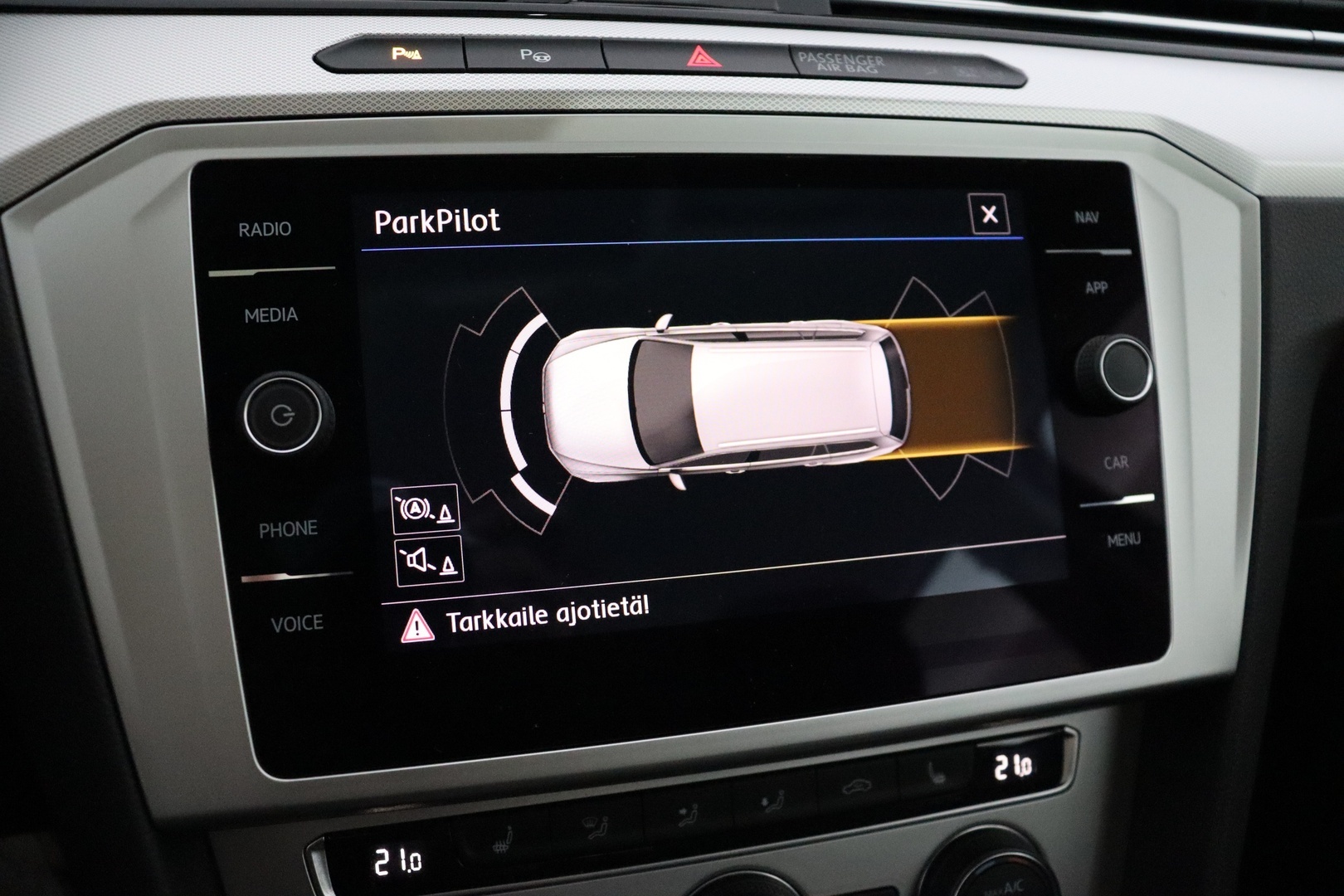 VOLKSWAGEN Passat 2019