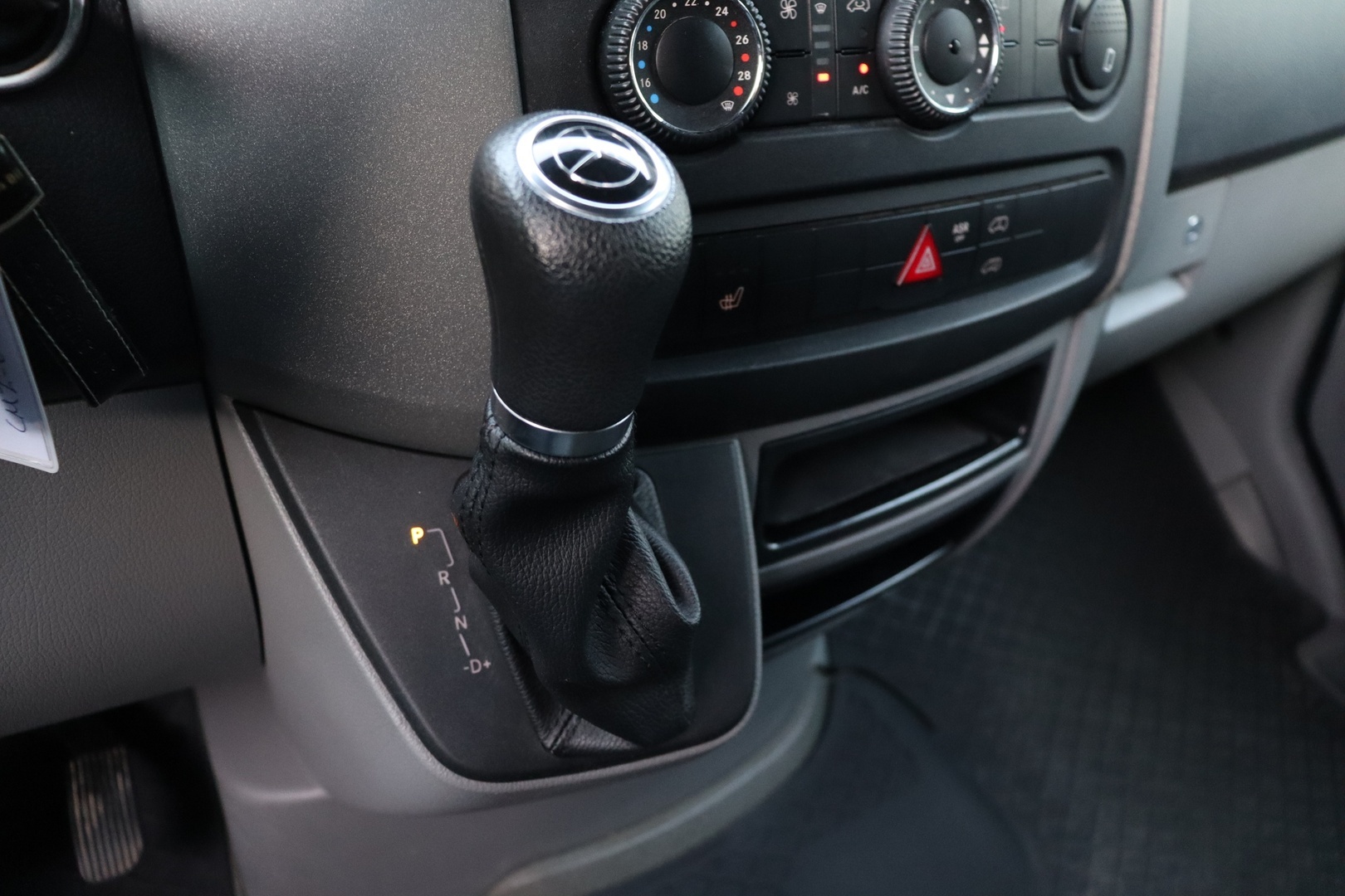 MERCEDES-BENZ Sprinter 2016