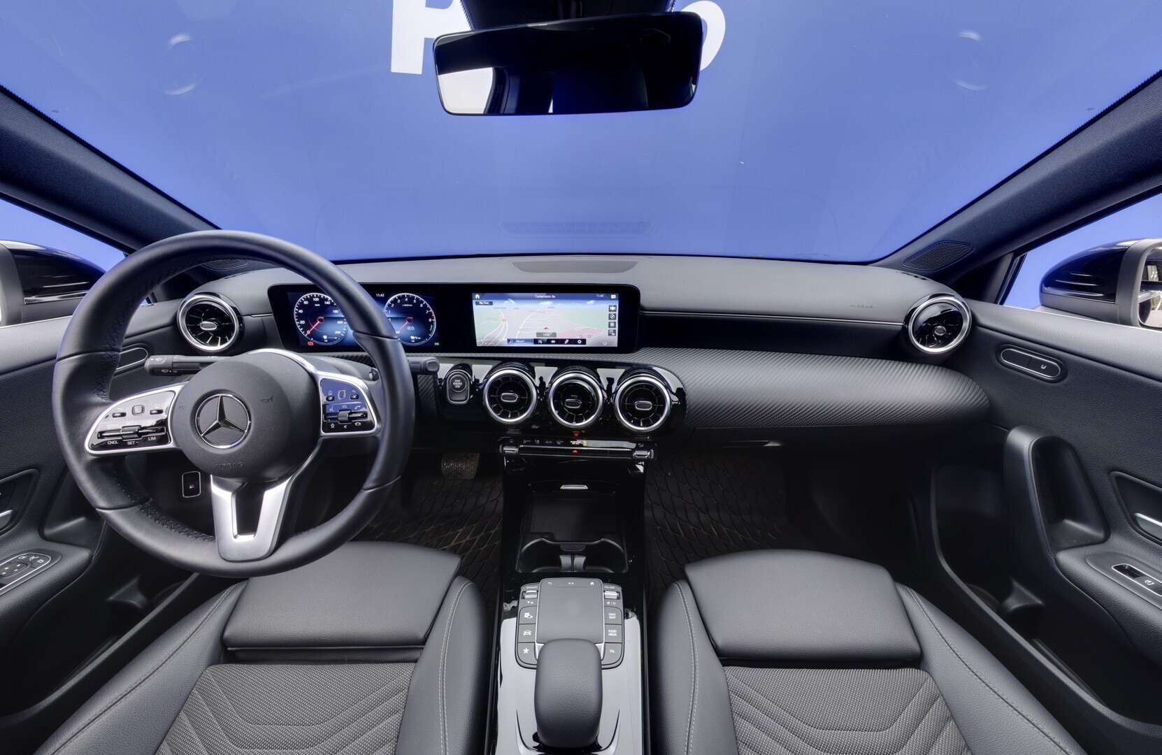 MERCEDES-BENZ A 2020