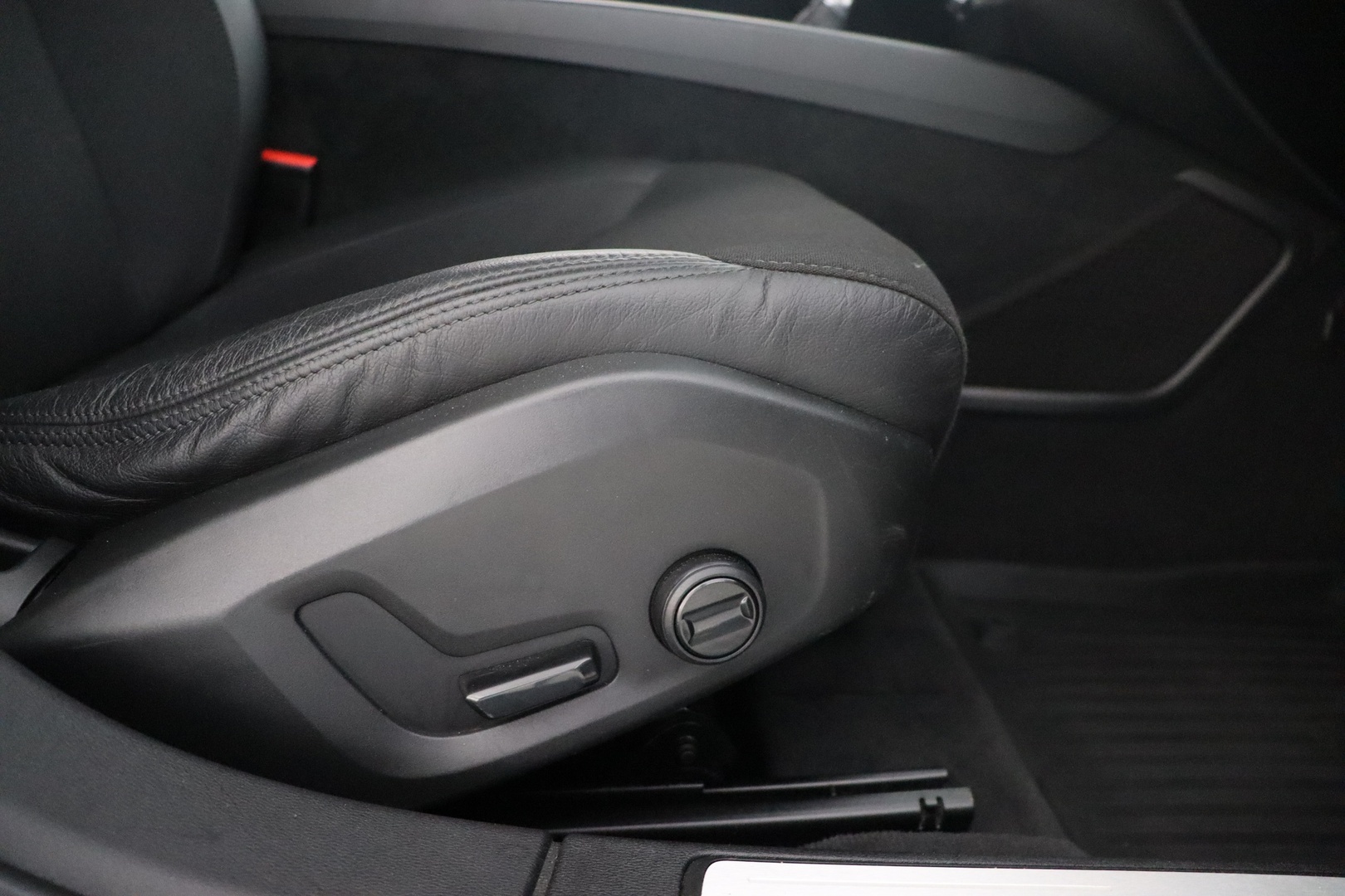 VOLVO V60 Cross Country 2019