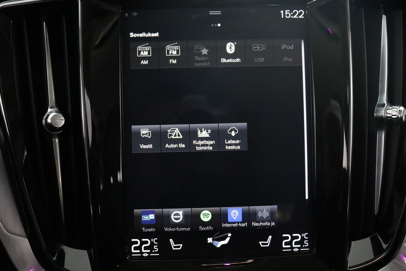 VOLVO V60 Cross Country 2019