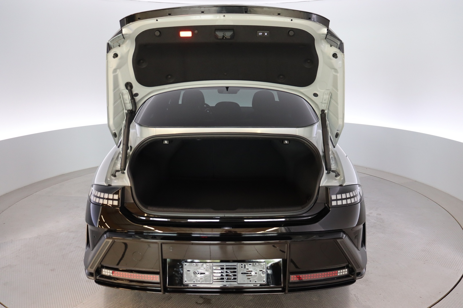 HYUNDAI IONIQ 6 2026