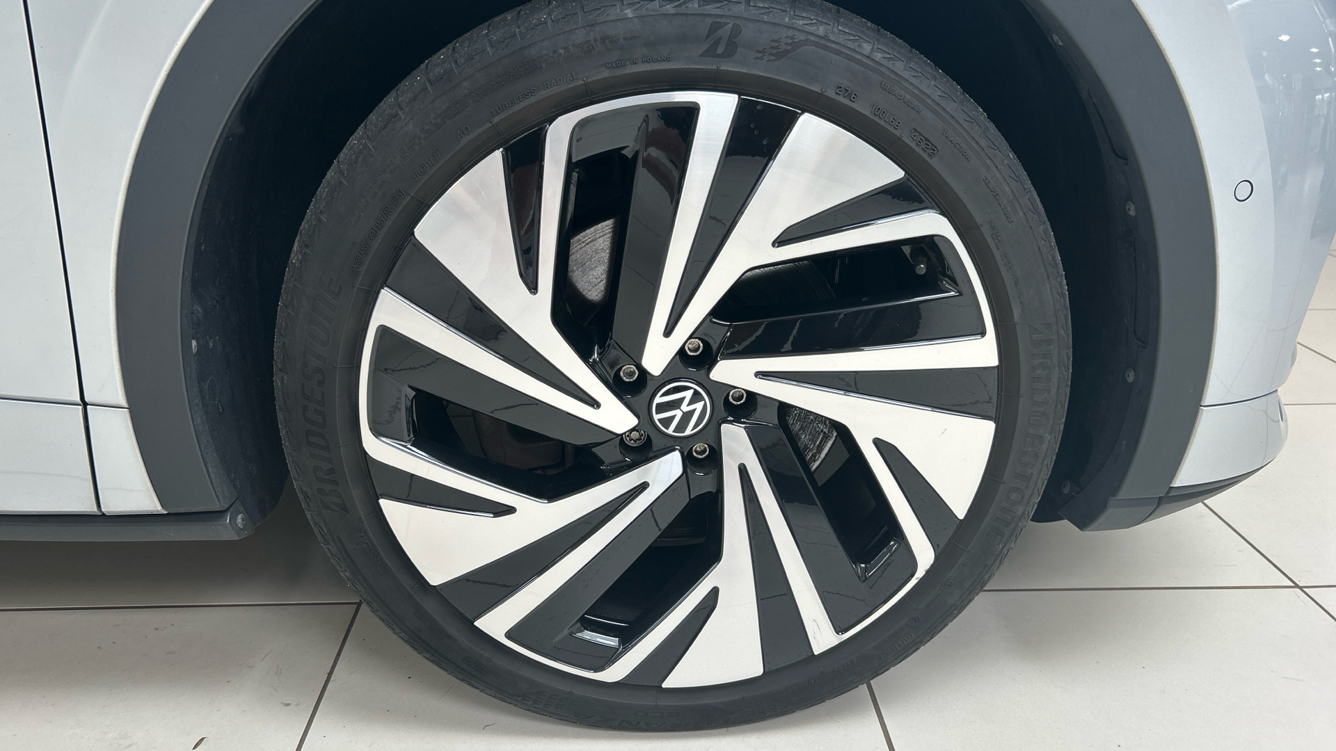 VOLKSWAGEN ID.4 2023