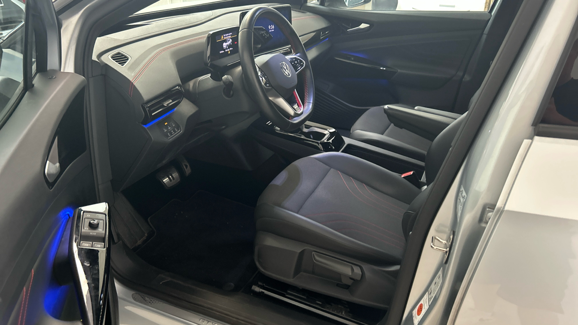 VOLKSWAGEN ID.4 2023