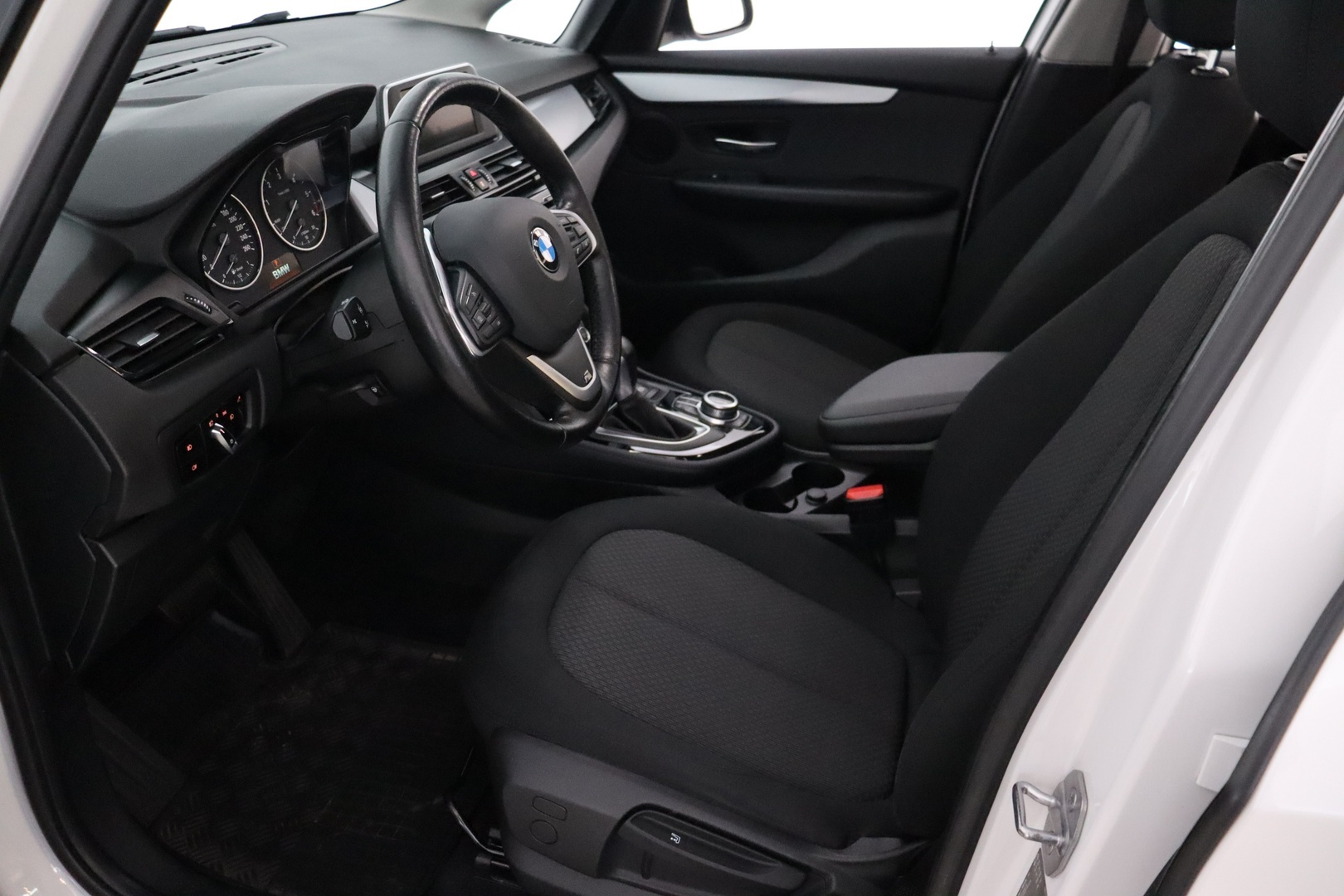 BMW 218 2018