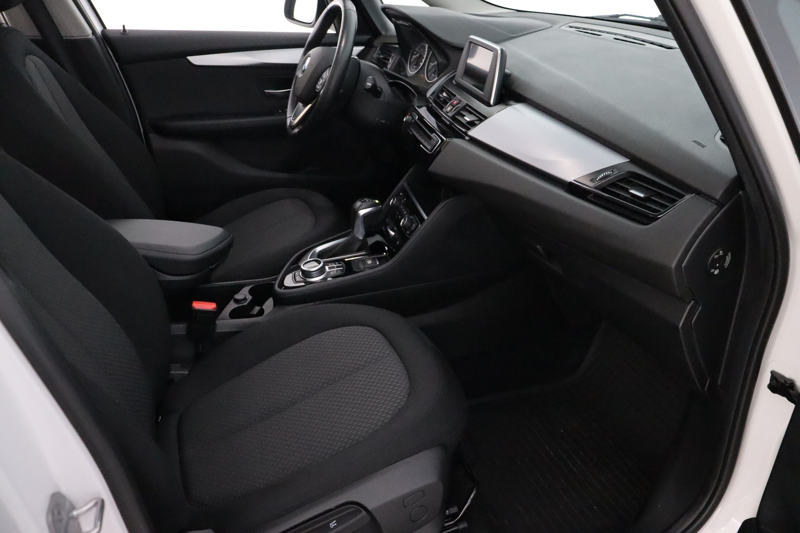 BMW 218 2018