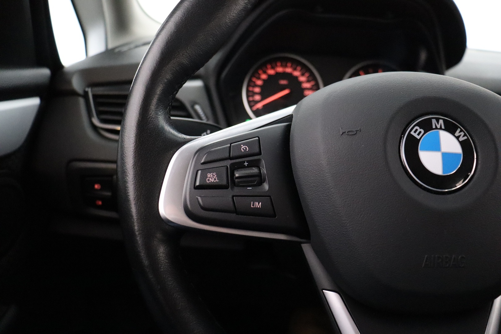 BMW 218 2018