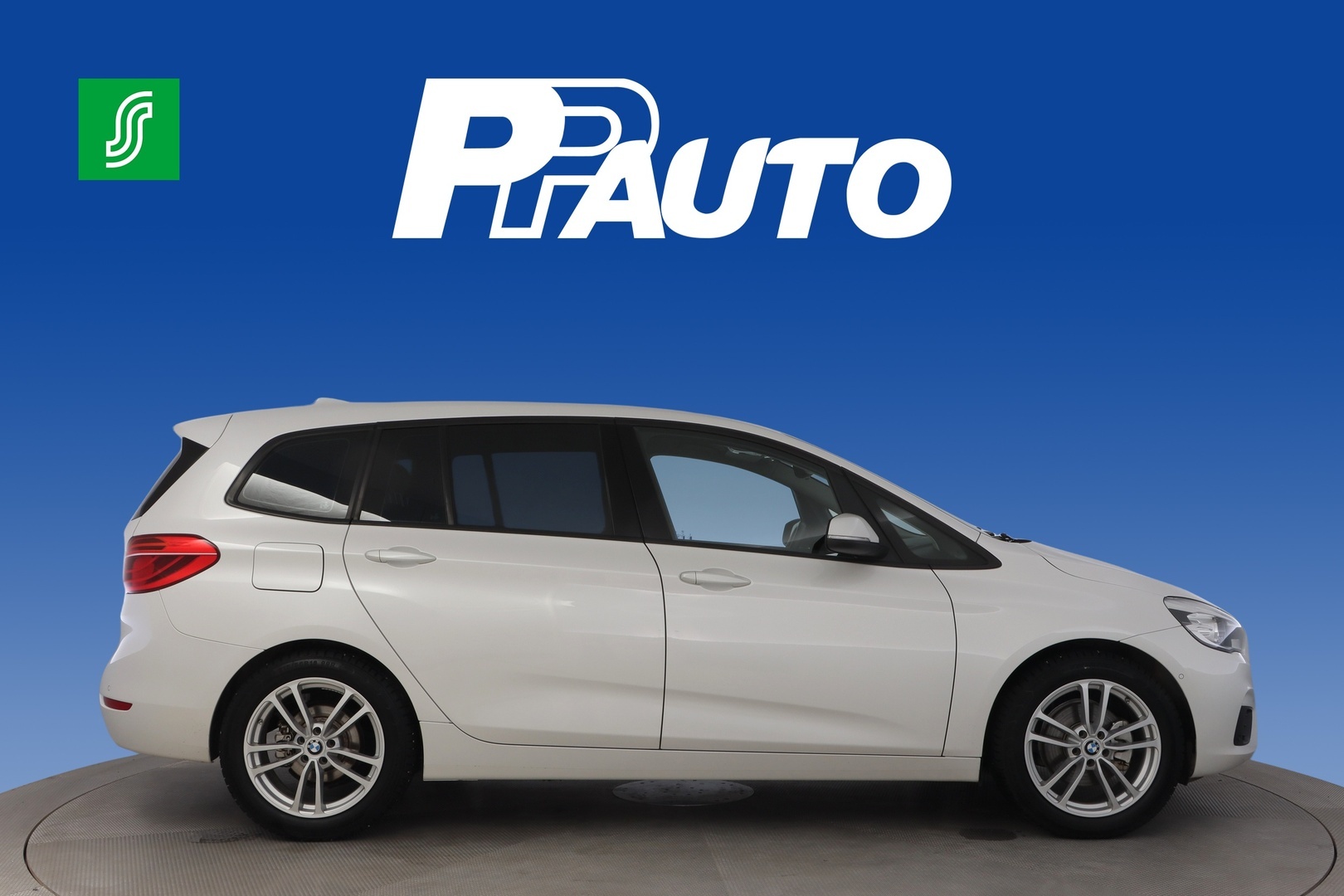 BMW 218 2018