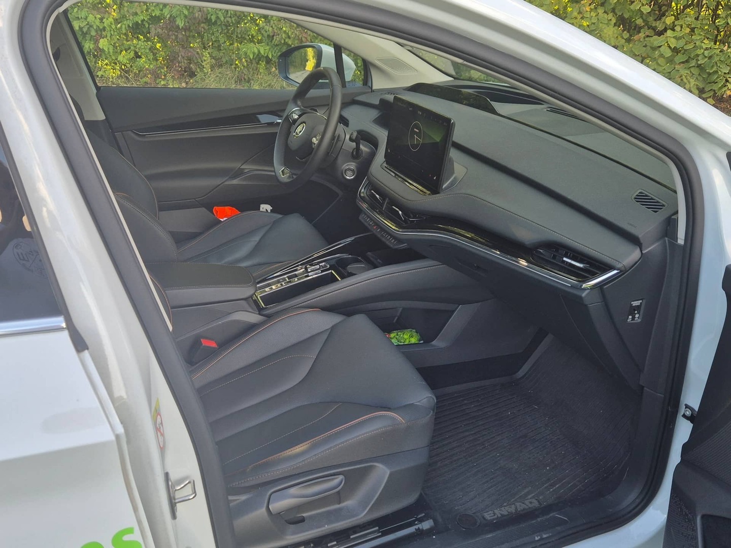SKODA Enyaq 2024