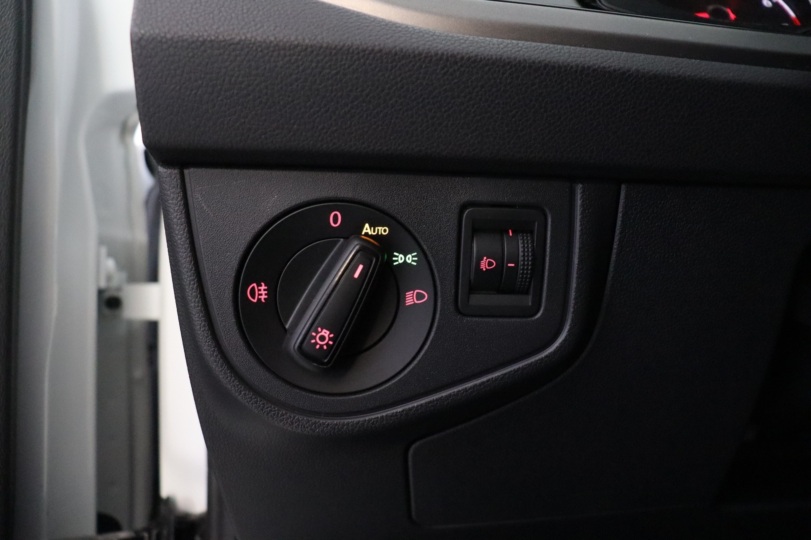 VOLKSWAGEN Polo 2019