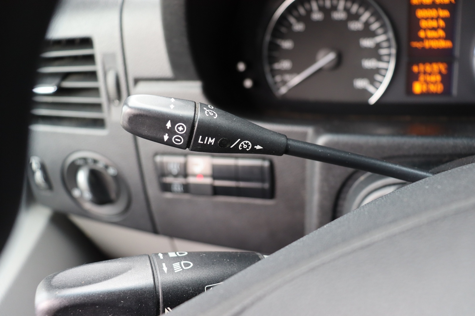 MERCEDES-BENZ Sprinter 2018