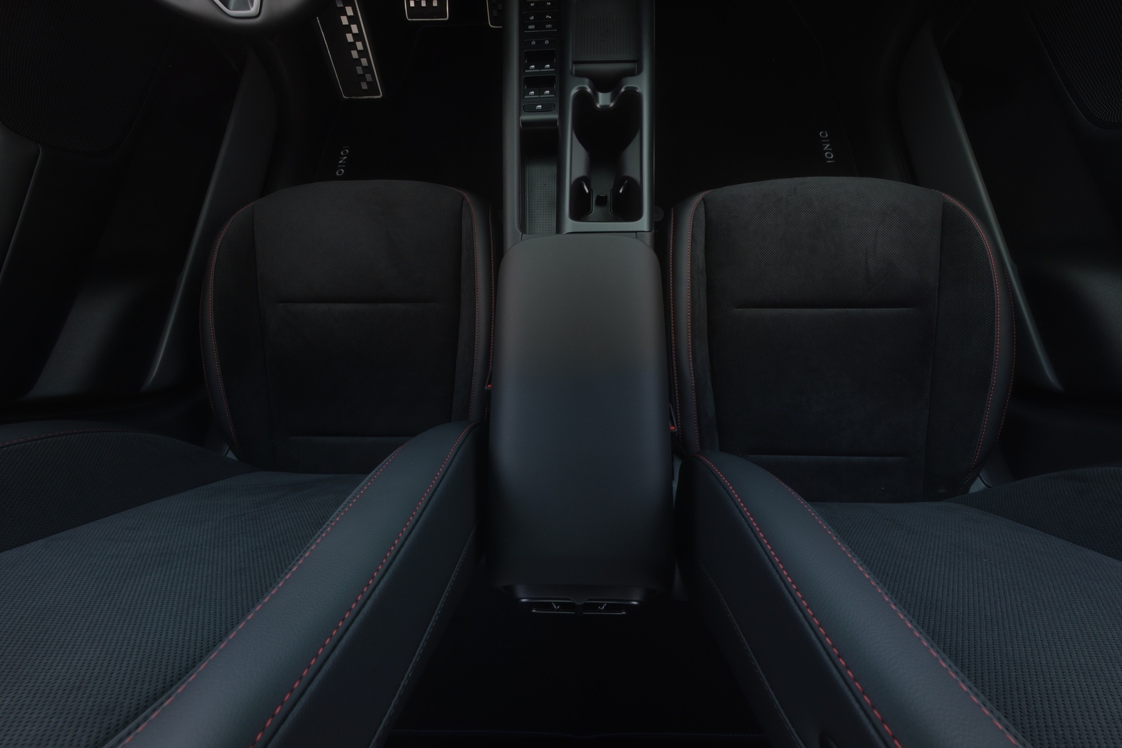 HYUNDAI IONIQ 6 2026
