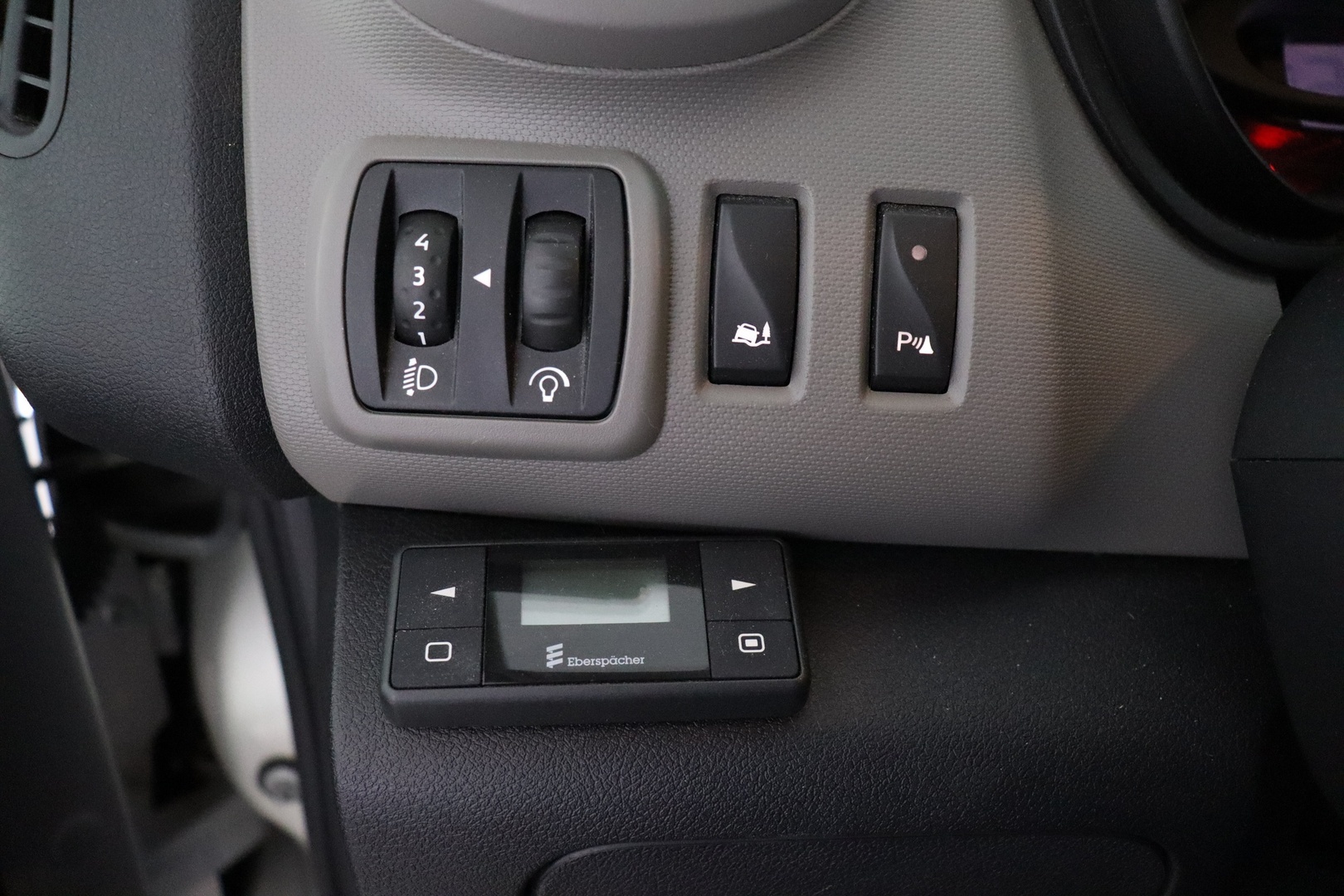 RENAULT Trafic Passenger 2016