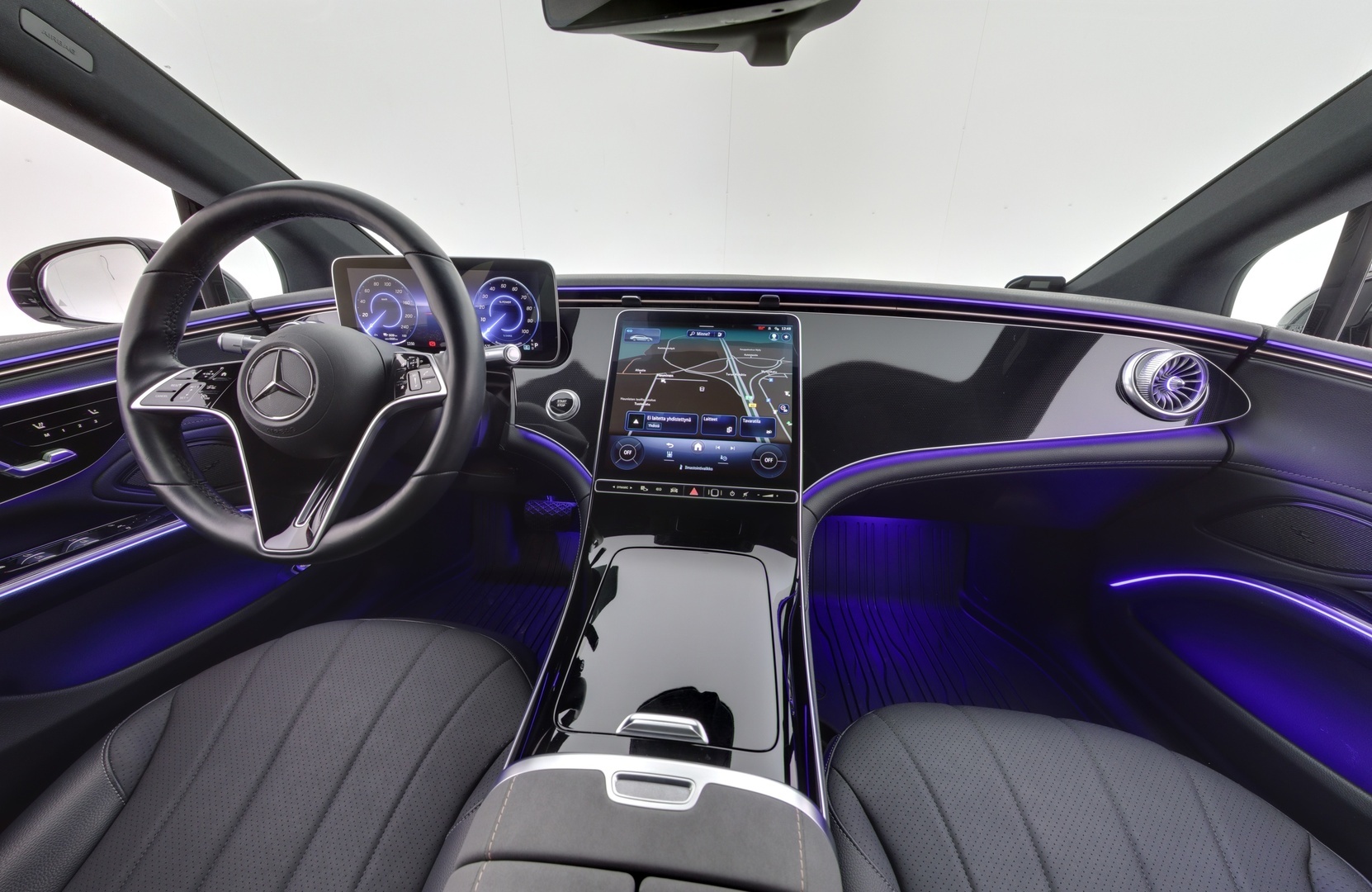MERCEDES-BENZ EQS 2022