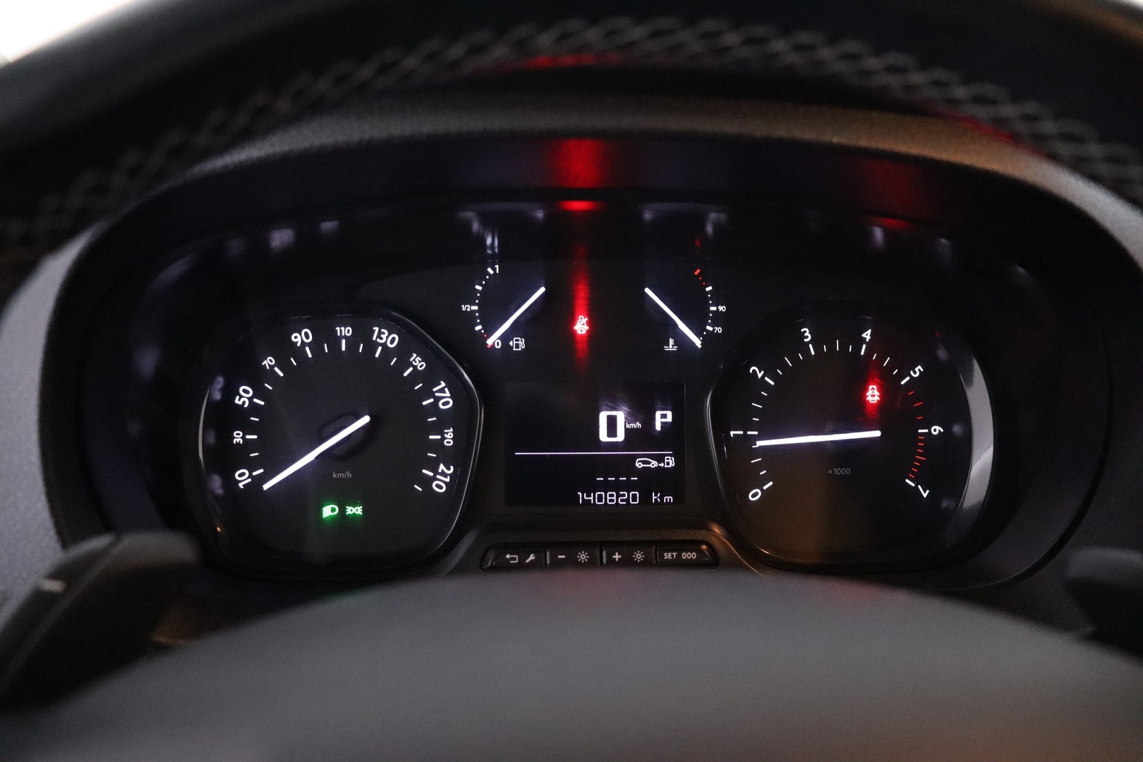 PEUGEOT EXPERT 2022