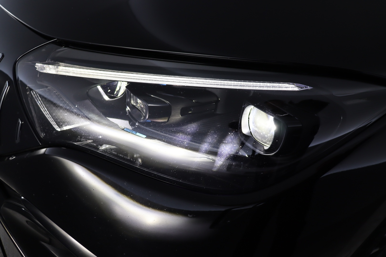 MERCEDES-BENZ EQE 2023